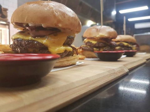 Burgled Burgers - Accommodation Search 0