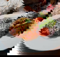 Caesar's Italian Cuisine - Accommodation Search