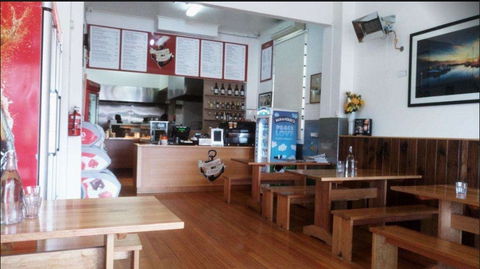 Cliffe's Cafe & Pizza - Accommodation Search 0