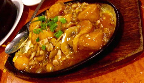 Chins Noodle House - Accommodation Search 0