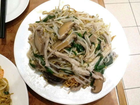 Dong Dong Noodles - Accommodation Search 0