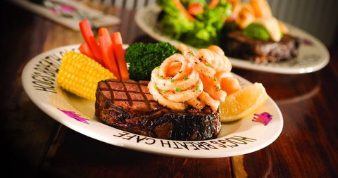 Hog's Australia's Steakhouse - Redcliffe - Accommodation Search 0