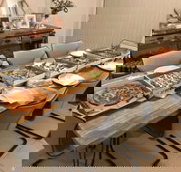 Sinatras Pizzeria - Accommodation Search