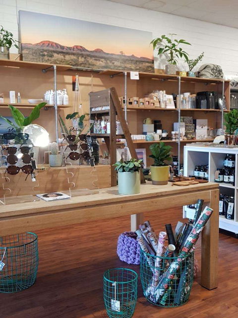 Merchant And Maker - Accommodation Search 0