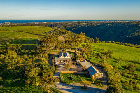 Samuel's Gorge Winery - Accommodation Search 0