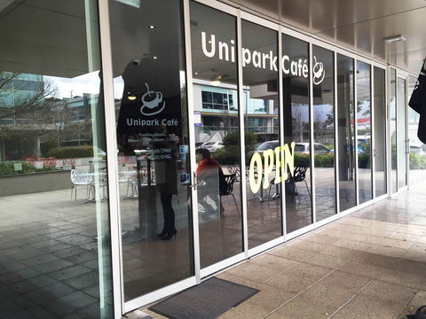 Unipark Cafe - Accommodation Search 0