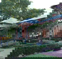 Elm Dining - Accommodation Search