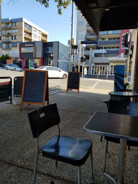 Corner Cafe 26 - Accommodation Search 0