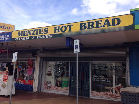 Menzies Hot Bread - Accommodation Search 0