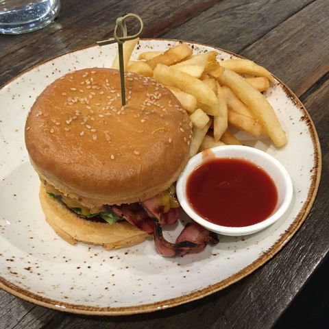Number 38 Cafe - Accommodation Search 0