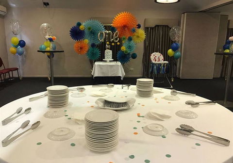 Busbys Restaurant & Bar - Accommodation Search 18