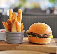 Tradewinds Bar  Bistro - Accommodation Search