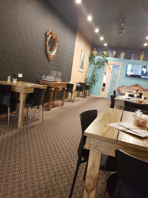 Cafe XoXo - Accommodation Search 4