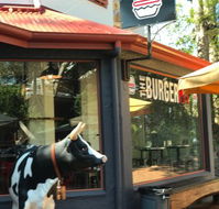 The Burger Pit - Accommodation Search