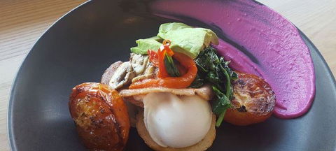 Farro Nourishing Eatery - Accommodation Search 3