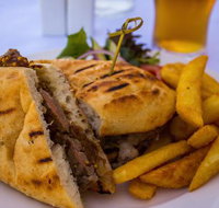 Labrador AFL Sports Club - Accommodation Search