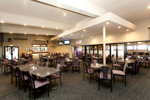 Manning River Hotel - Accommodation Search 3