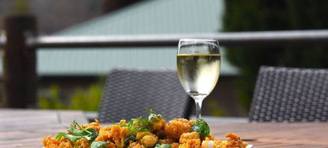 Cedar Creek Estate Vineyard & Winery Restaurant - Accommodation Search 2