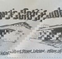 Shadow's Cafe  Bar - Accommodation Search