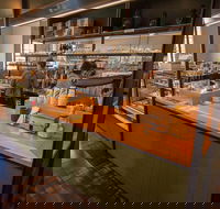 Tracks Cafe - Accommodation Search