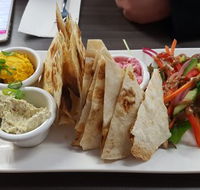Waves Restaurant - Accommodation Search