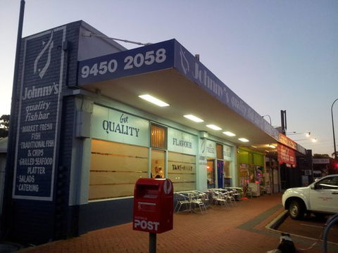 Johnny's Quality Fish Bar - Accommodation Search 0