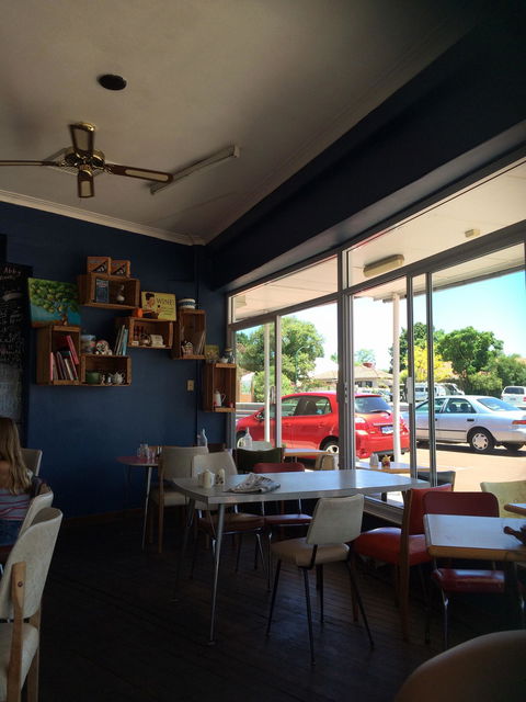 Ley St Cafe - Accommodation Search 11
