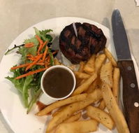 Sizzler - Accommodation Search