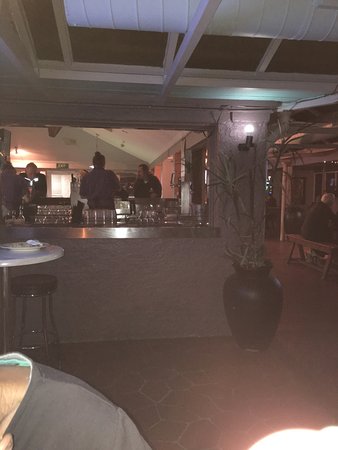 Gov's Sports Bar - Accommodation Search 0