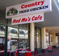 Mad Mo's - Accommodation Search