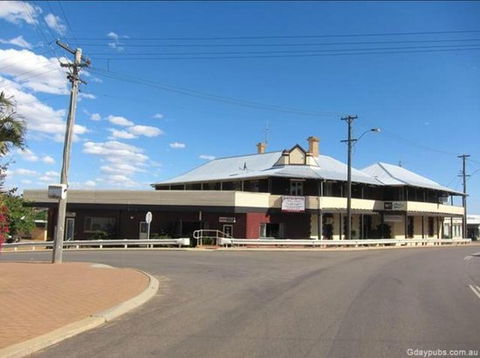 Northampton Motor Hotel - Accommodation Search 0