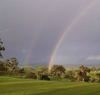 Tenafeate Creek Winery - Accommodation Search