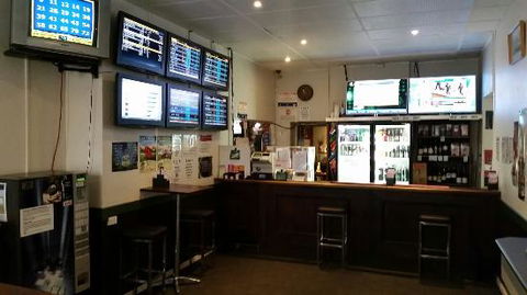 Yorke Valley Hotel - Accommodation Search 0
