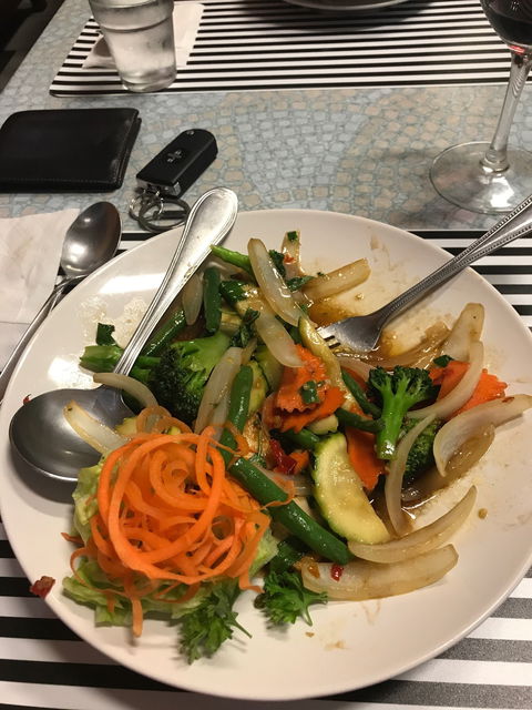 Pacific Pines Tuk Tuk Thai Bistro - Accommodation Search 3