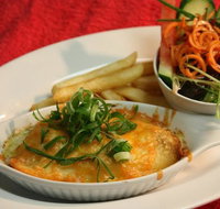 The Square Man Inn - Accommodation Search