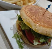 Super Star Cafe - Accommodation Search