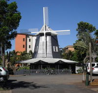 The Windmill Cafe at Bargara - Accommodation Search
