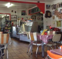 Mjs Retro  Vintage Wares - Accommodation Search