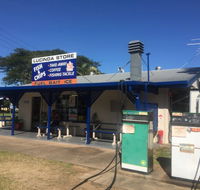 Lucinda Jetty Store  Take-Away - Accommodation Search