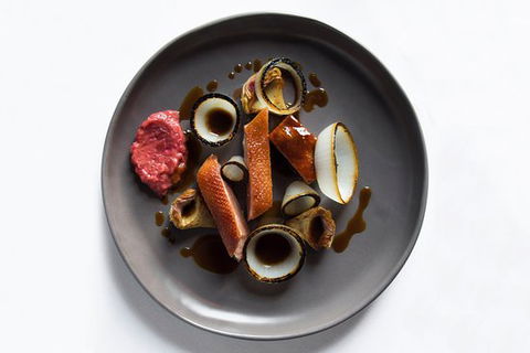 Highline Restaurant - Accommodation Search 0