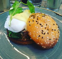 Mister and Miss Cafe - Accommodation Search