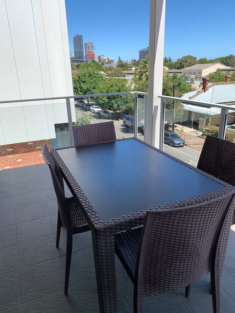 Adelaide Dress Circle Apartments - Accommodation Search 8