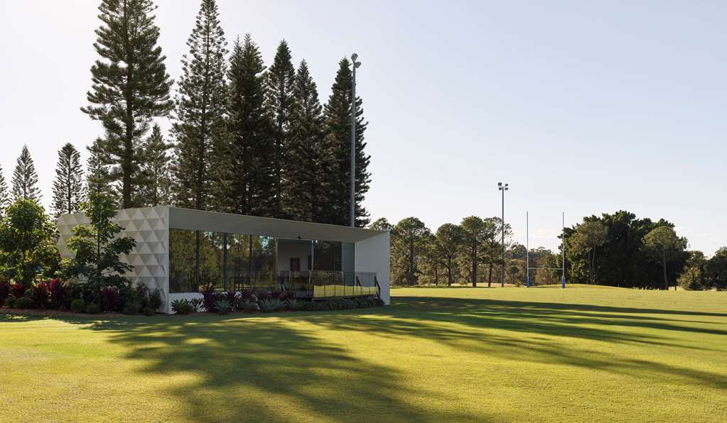 Ashmore QLD Accommodation Search
