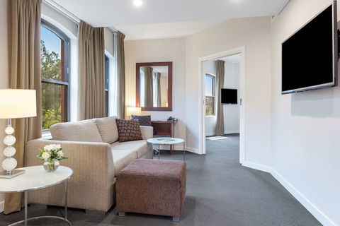 Amora Hotel Riverwalk Melbourne - Accommodation Search 12