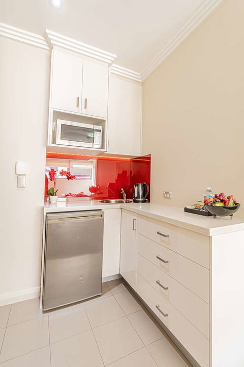 Best Western Plus Camperdown Suites - Accommodation Search 6