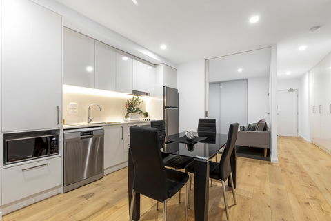 Astra Apartments Newcastle - Accommodation Search 2