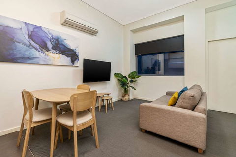 Terminus Apartment Hotel, Ascend Coll - Accommodation Search 2
