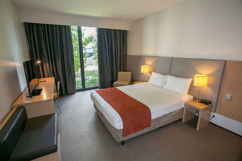 Alpha Hotel Eastern Creek - Accommodation Search 2