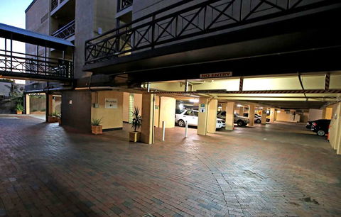 Aurora Alice Springs - Accommodation Search 1