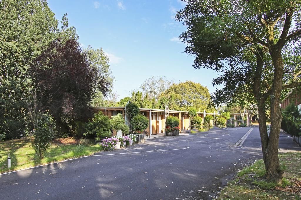 Amor VIC Accommodation Search
